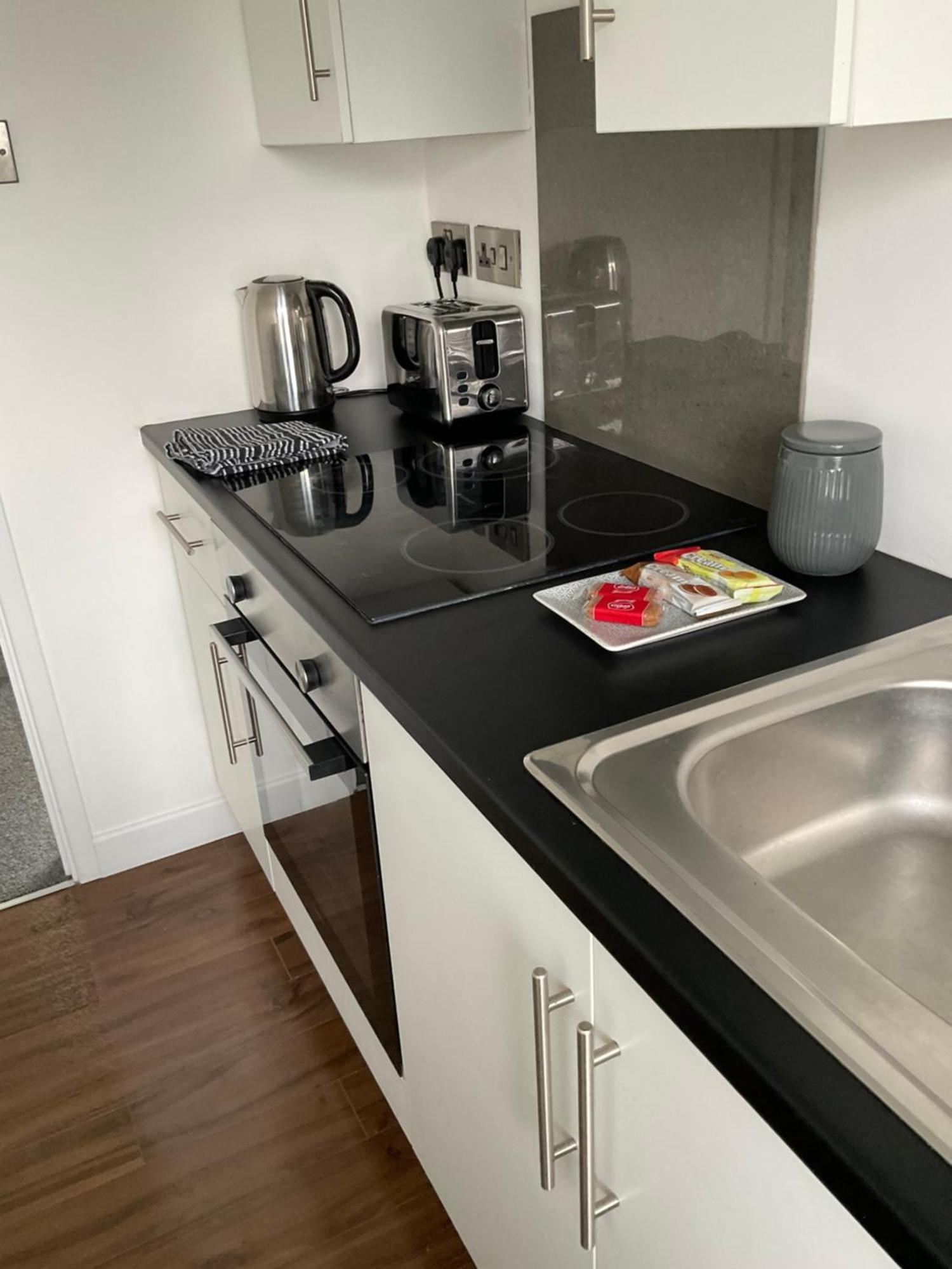 Self Contained Guest Flat Apartment Wick  Exterior photo
